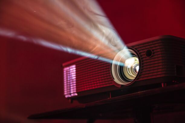 The Dazzling Duel: LCD Projector vs. Laser Projector